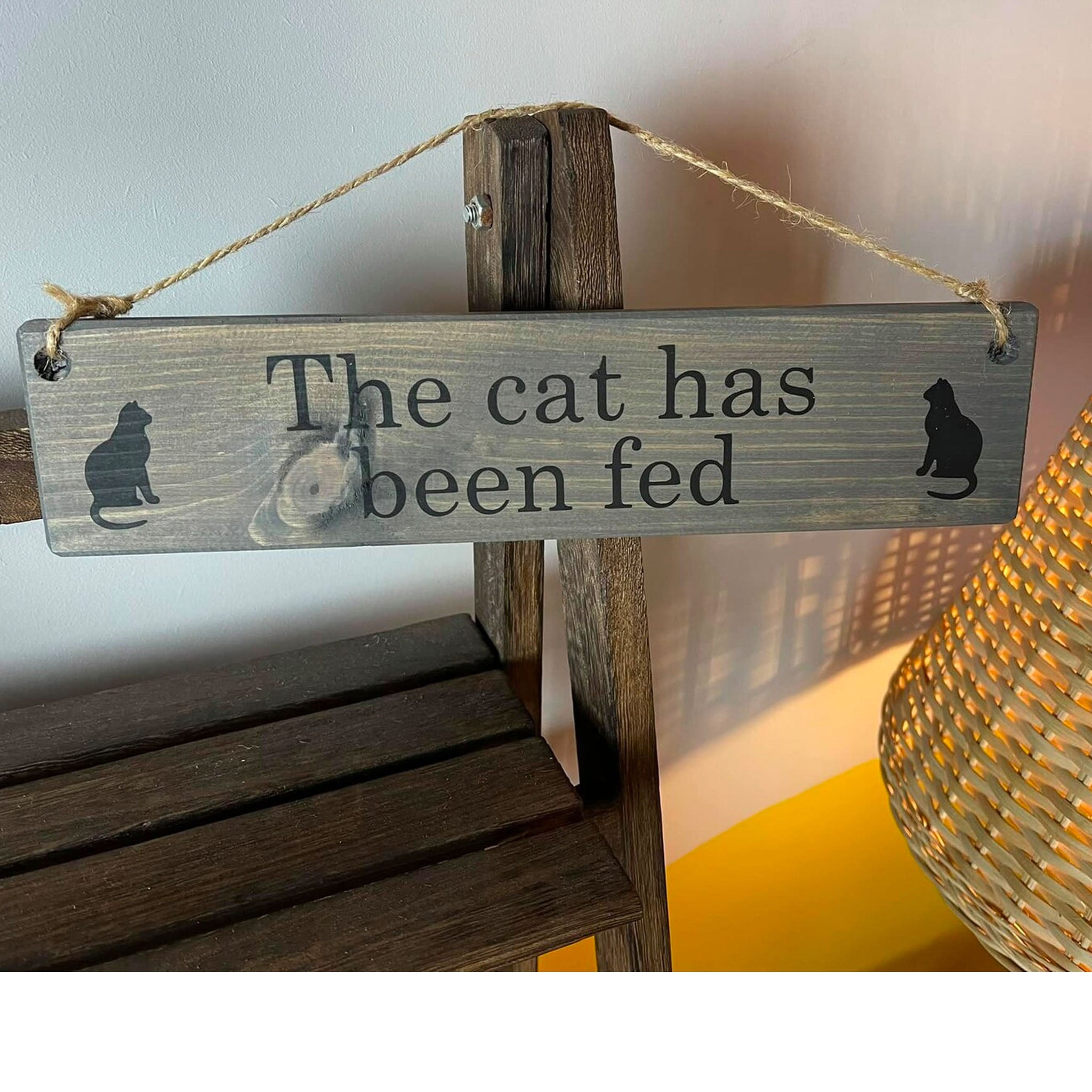 Stylish personalised Living room sign for dogs, cats. Feed the pet sign